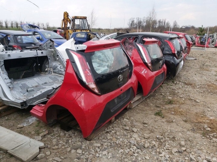 фото №6, Toyota aygo ii 1,0 блок керування двигуном (ебу, комп'ютер двигуна) 1kr