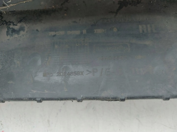 фото №8, Dacia duster 2 ii 17- права планка порогова поріг накладка