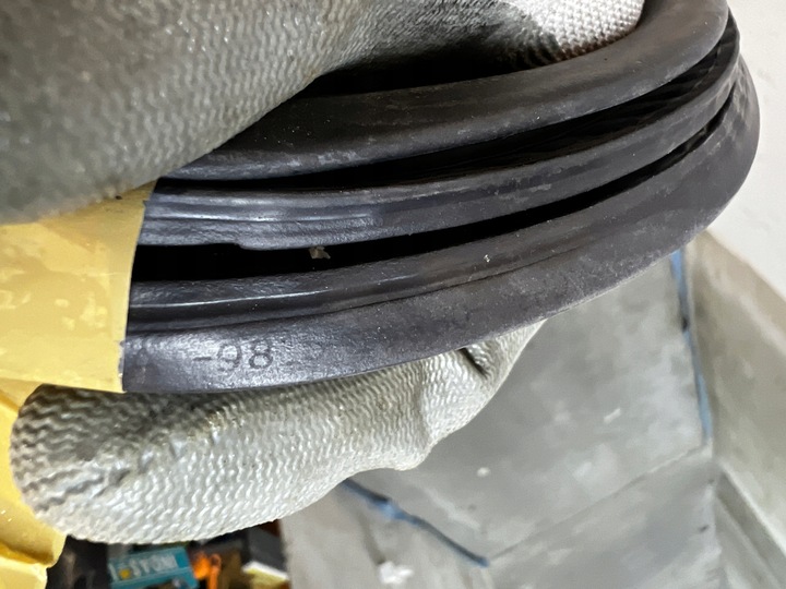 фото №3, Прокладка кришки зад багажника citroen ds7 crossback x74