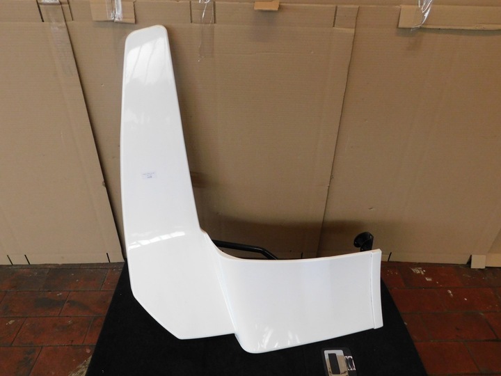 фото №1, Обтікач спойлер каркас коса права man tga tgx