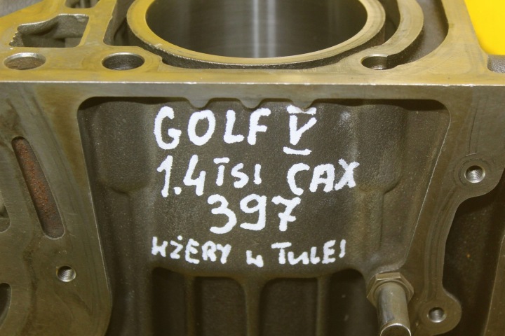 фото №16, Блок  двигуна volswagen golf v skoda seat audi 1.4 tsi cax 03c021 aj am an