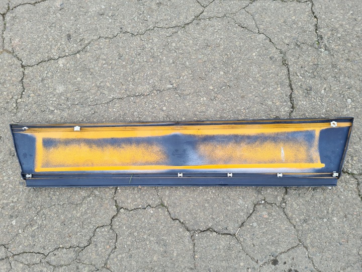 фото №9, Накладка планка дверь правая mercedes r129 sl