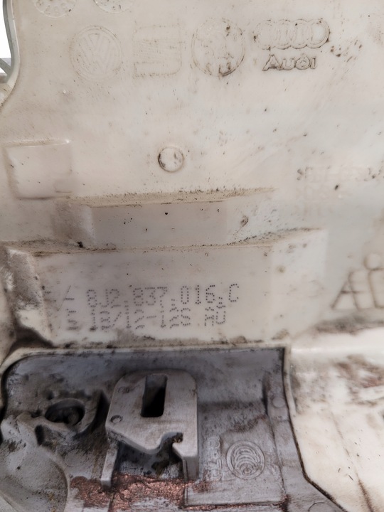 фото №6, Замок дверь правые перед audi a4 a5 q5 8j2837016c