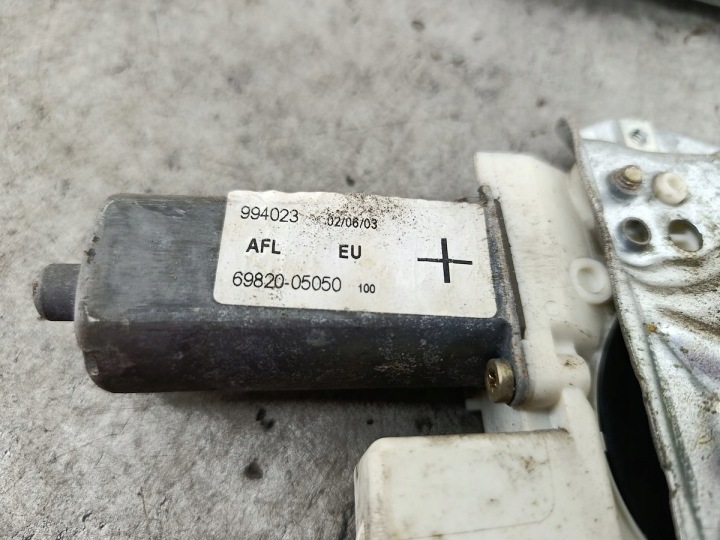 фото №6, Підйомник вікна ліві перед toyota avensis ii t25 toy223w 992045-100