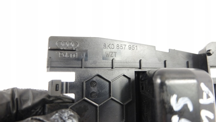 фото №8, Audi a5 s5 8t пепельница 8k0857951