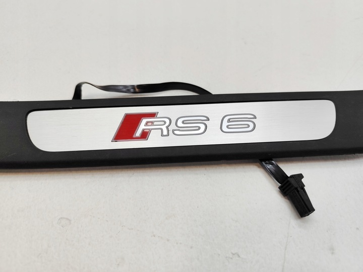 фото №2, Audi rs6 c7 накладка планка пороговая led зад правая 4g0853376c