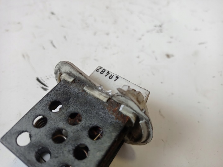 фото №7, Резистор вентилятор renault master d6064