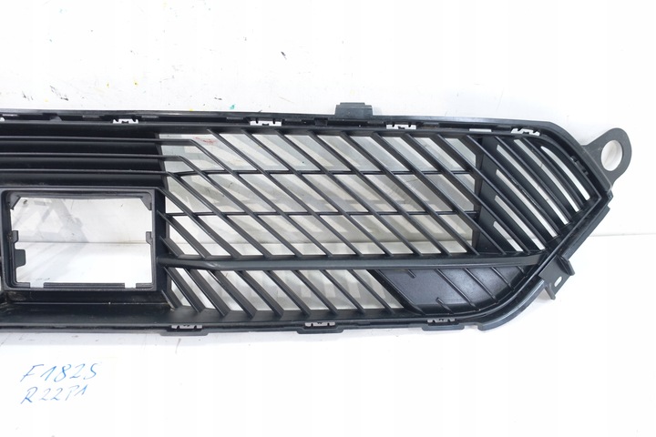 фото №4, Citroen c4 aircross 2022- решітка решітка pod радар бампера перед 9834691880