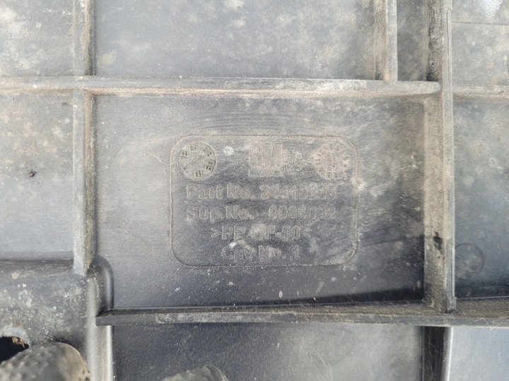 фото №8, Запчасти | vectra c signum корпус основание акумулятора 24413806