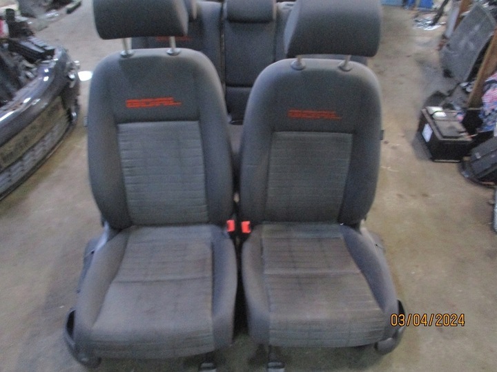 фото №1, Vw golf v plus сиденья диван обшивки goal eu