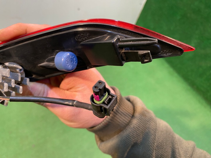 фото №11, Polestar ii 2 отражатель бампера лампа противотуманная led левая левый 31698096