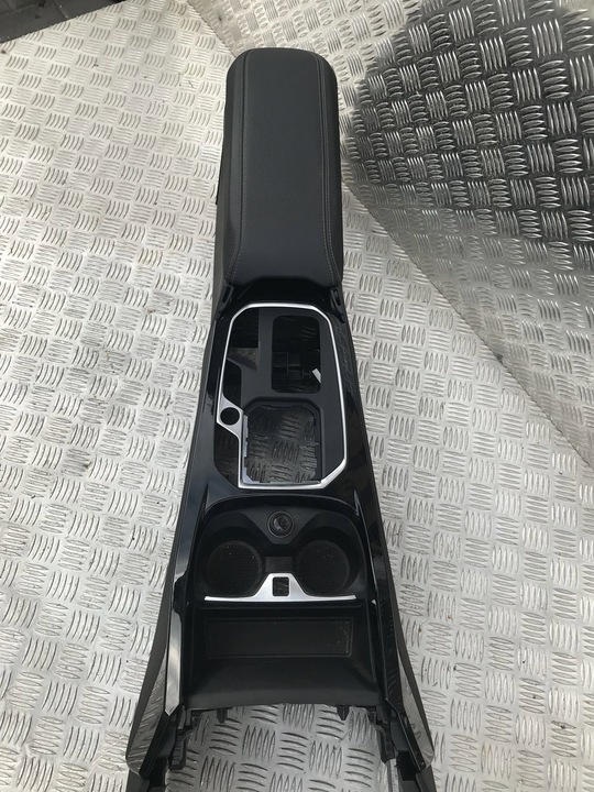 фото №5, Тунель середній підлокітник bmw 1 f40 uk