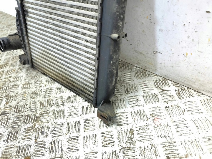 фото №10, Chrysler voyager 2006 радіаторів повітря наддувний / інтеркулер