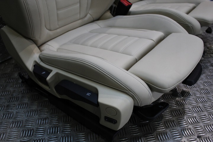 фото №7, Bmw 3 g20 sport оббивка сидіння диван обшивки