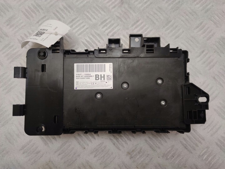 фото №2, Ford mustang vi 2016 рамка / модуль предохранителей fr3t15604bh