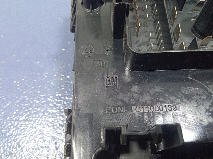 фото №6, Opel zafira c коробка запобіжників c11000139