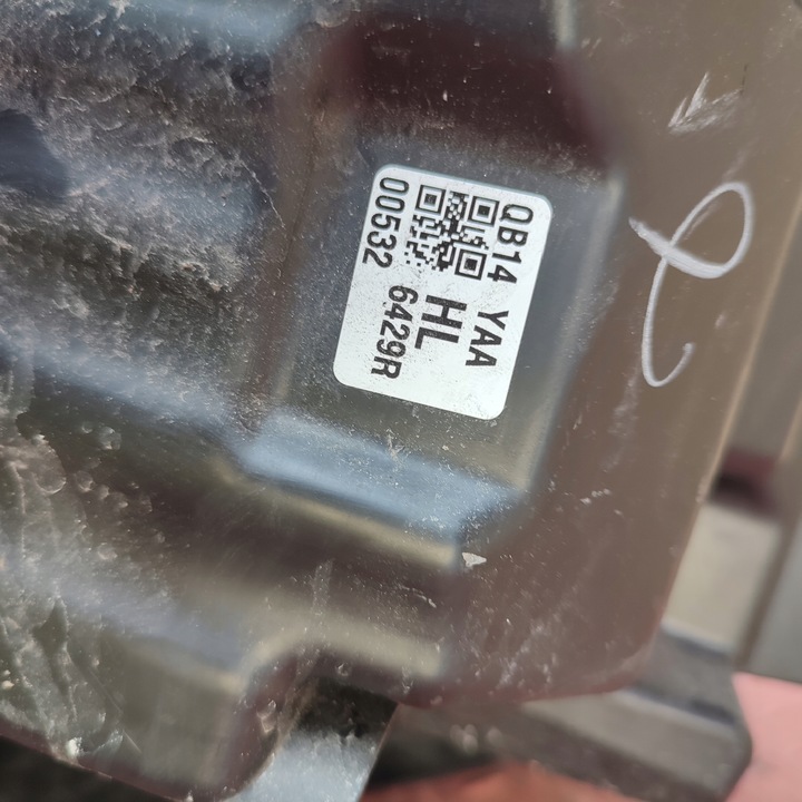 фото №10, Suzuki sx4 s-cross скрос не склеєна демонтаж повний led європа лампа права