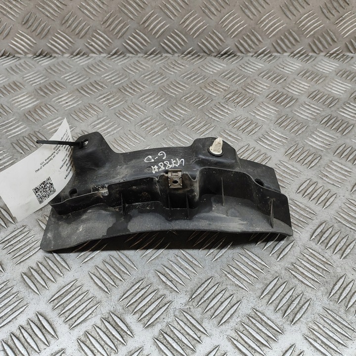 фото №5, Audi q4 sportback e-tron 2023 правая сторона брызговики задние