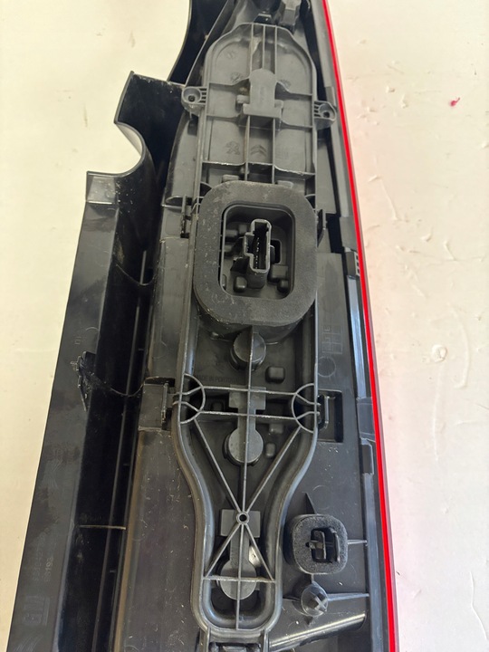 фото №10, Лампа зад ліва proace berlingo iv partner iii rifter combo e 9819427380