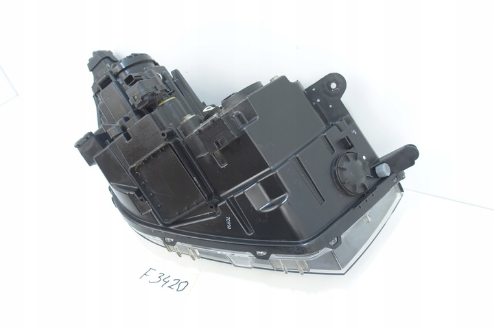 фото №9, Ssangyong tivoli led лампа левый перед левая передняя 8310135300