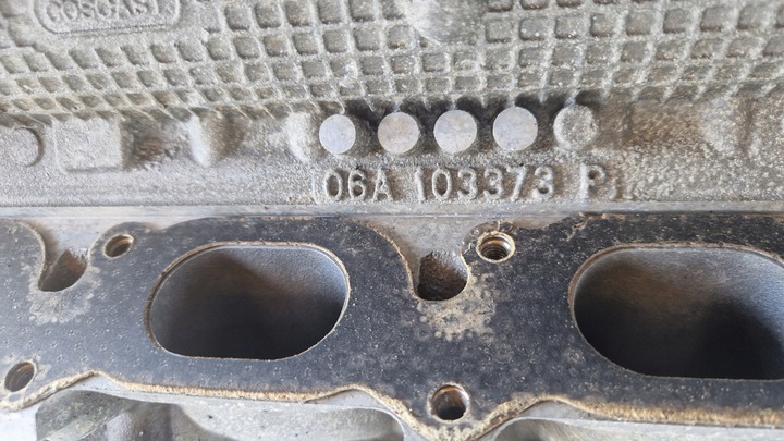 фото №6, Головка 1.8t avj awt bfb audi a4 b6 b7 06a103373p