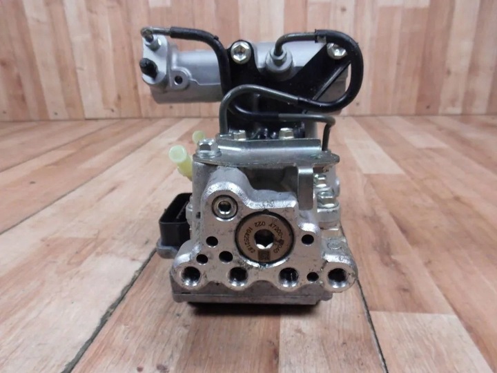 фото №6, Toyota auris ii 2014 насос тормозная 4721012080