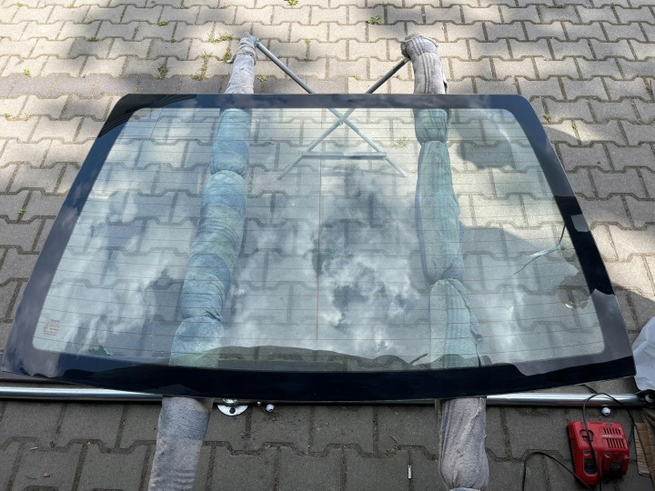 фото №5, Toyota corolla e16 e18 sedan стекло задняя 64801-02190