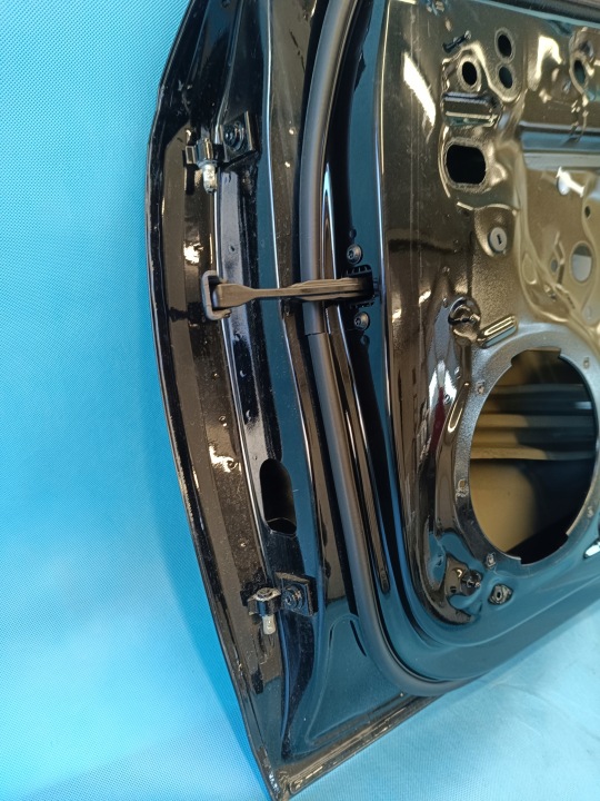 фото №11, Audi a4 b9 2024r avant 2,0 tfsi 110kw дверь правая перед ly9t
