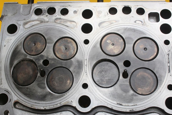 фото №11, Головка левая a6 c7 a4 b8 q7 q5 3.0 tdi cdu 0593af 059353dr