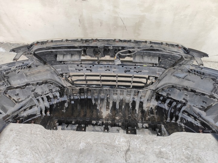 фото №10, Audi a8 d4 бампер перед передній lz5d