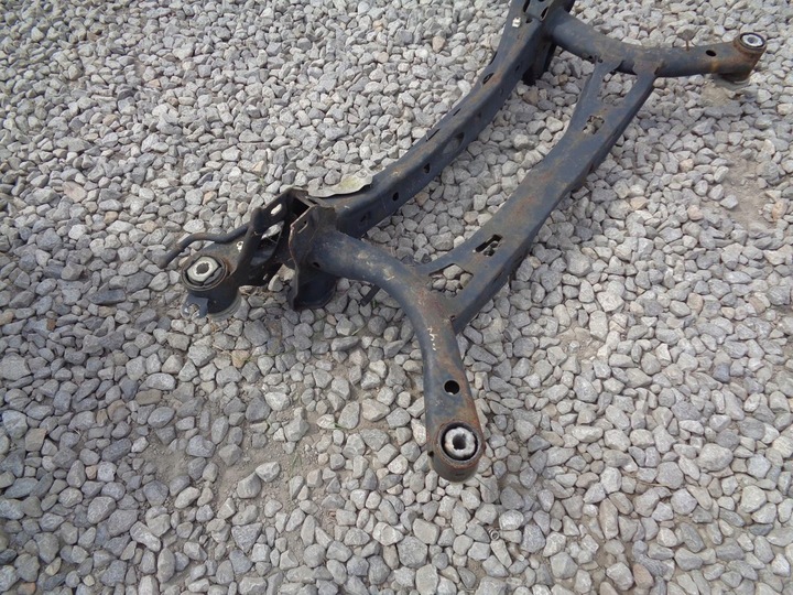 фото №5, Підрамник візок балка підвішування зад задня vw passat b8 sedan 2014- 3q0505447a