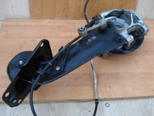 фото №7, Vw skoda yeti 4x4 поворотна опора зад ліва 3c0505436g важіль 1k0505226h супорт