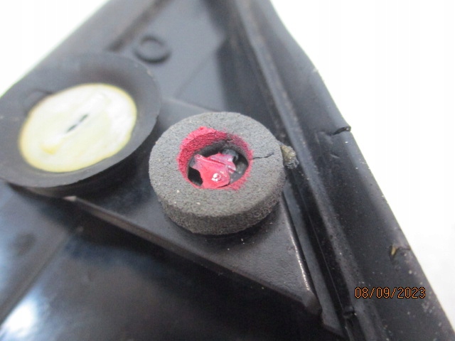 фото №8, Citroen c3 iii правые треугольник заглушка крыльев 9813323780