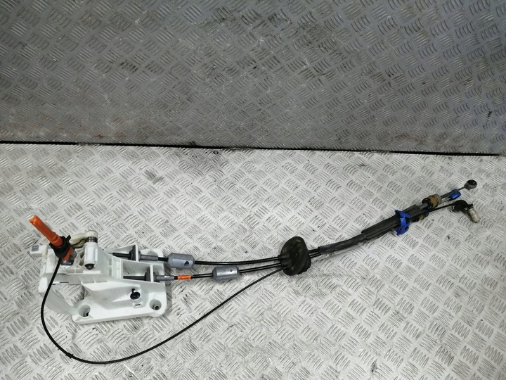 фото №1, Citroen ds5 домкрат тросы изменения коробки передач 2.0 hdi