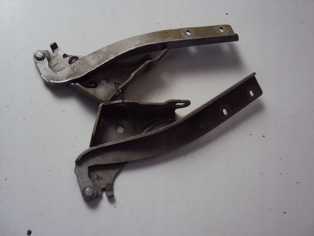 фото №1, Петлі капота fiat grande punto 05-09