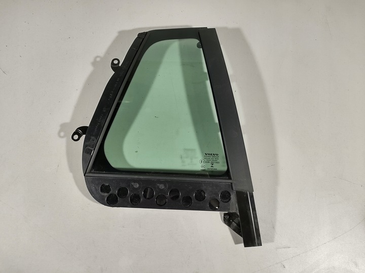 фото №1, Volvo v60 17r стекло дверь правый зад