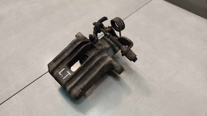 фото №7, Супорт гальмівний лівий зад audi a4 b6 cabrio