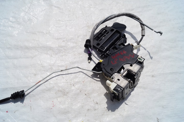 фото №1, Замок двері перед лівий mercedes ml w166 4 контакти eu