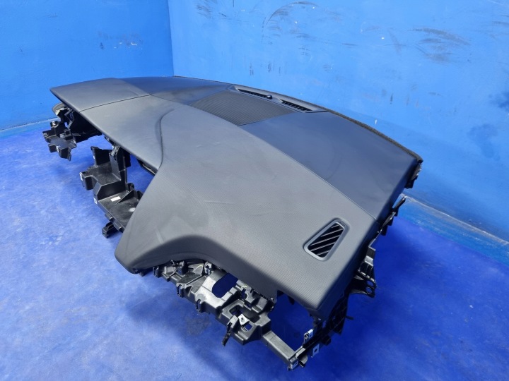 фото №8, Jaguar i-pace торпедо раздаточная консоль капот оригинал j9d304320ae8pvj