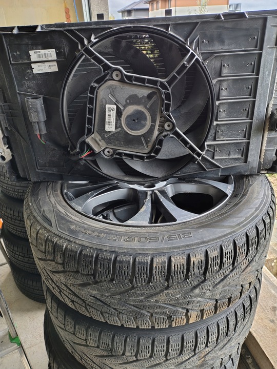 фото №9, Bmw i3 2015.11. бампер капот крылья pas переднее радиатор лампы