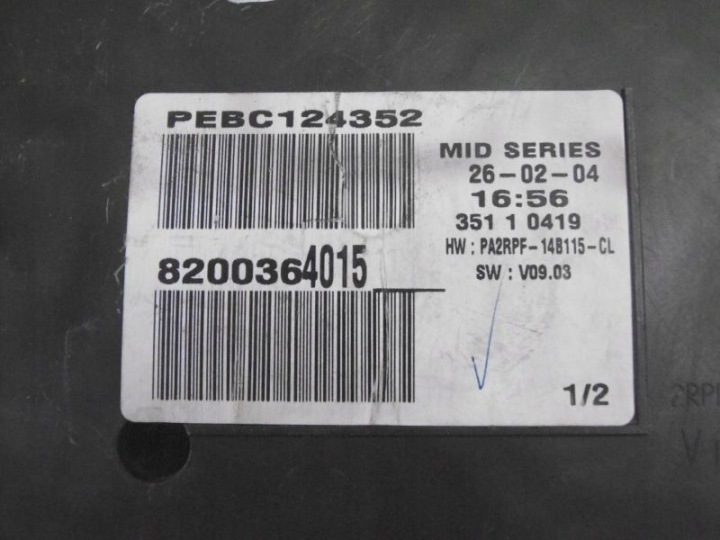 фото №9, Renault megane ii 02-06 панель приладів 1,9 dci 8200364015