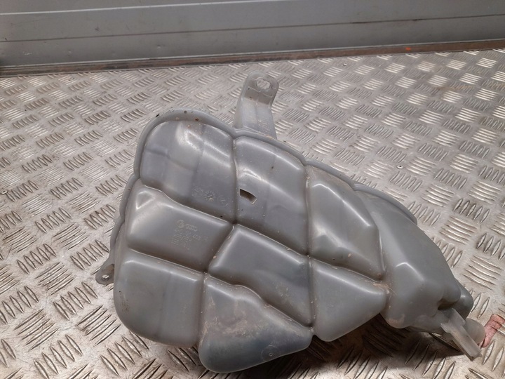 фото №5, Audi a8 s8 d4 4h 2015 бак розширювальний охолоджуюча рідина