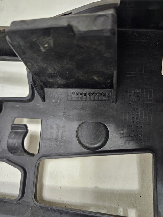 фото №7, Ползун бампера левый перед bmw 5 g30 g31