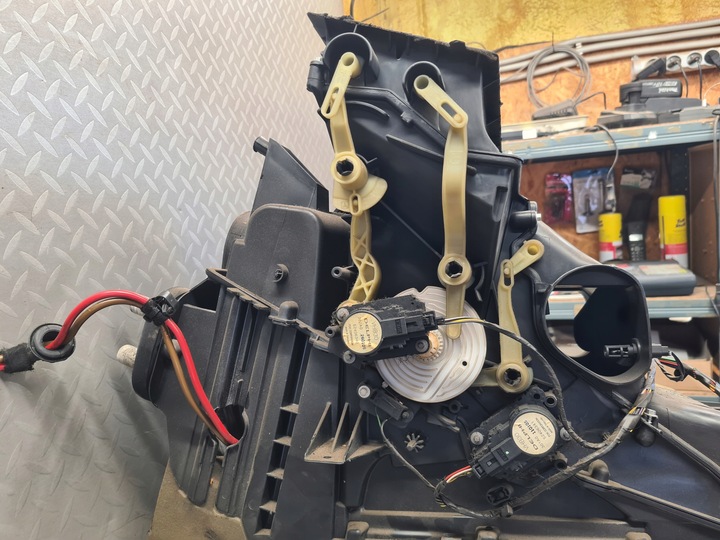 фото №8, Комбайн отопитель воздуходувка astra iii h европа климатроник 13227510