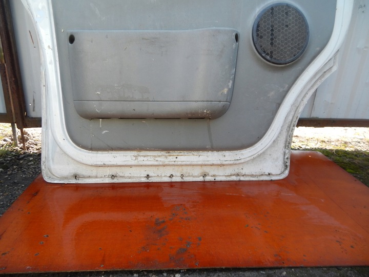 фото №10, Двері ліві перед trafic vivaro primastar 01-