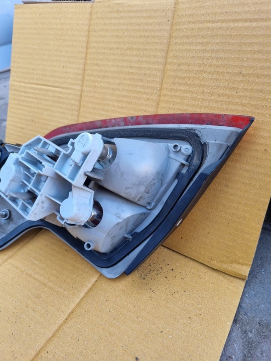 фото №8, Лампа зад w кришка багажника ліва ford mondeo mk4 iv хетчбек hb 7s71-13a603-a