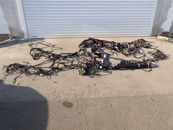 фото №1, Mercedes gls w166 x166 жгут установка электрический интерьера