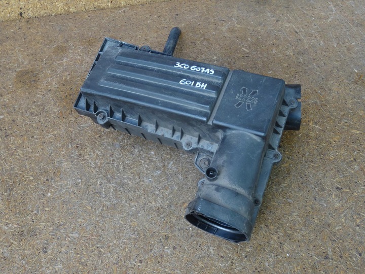 фото №14, Audi a3 8p рестайлінг golf vi 2.0 tdi корпус фільтра повітря 3c0129607as