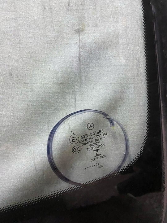 фото №3, Стекло передняя mercedes w213 2020- рестайлинг камера датчик оригинал