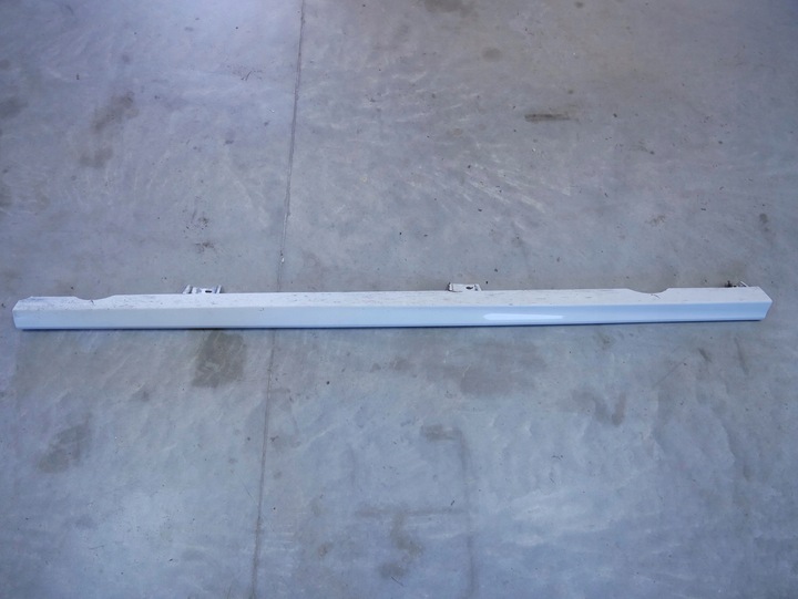 фото №1, Vw golf vii r планка пороговая правая 5g0853856